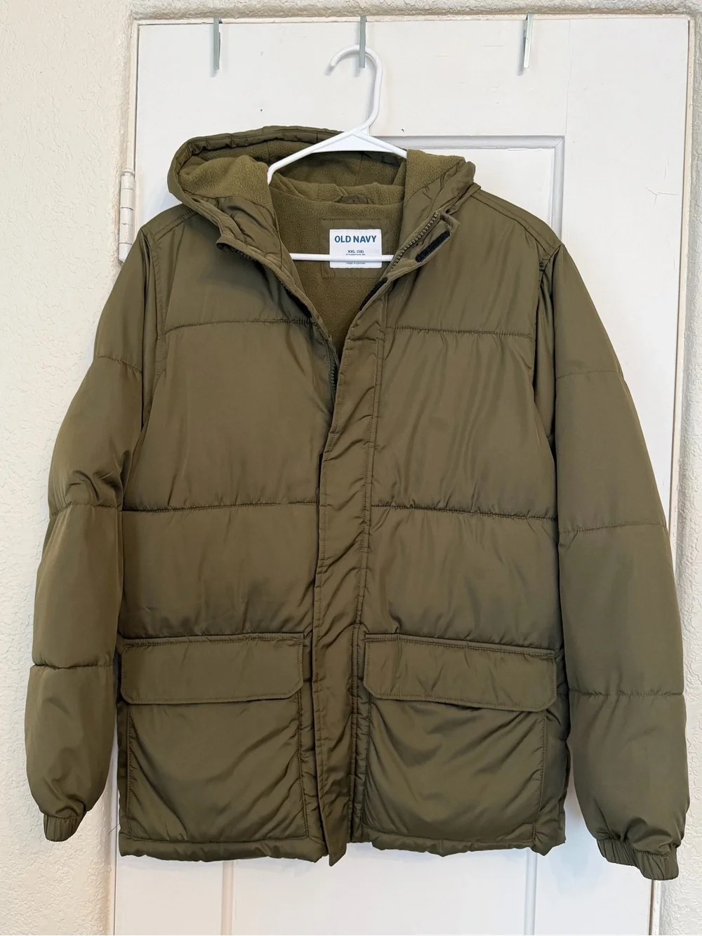 Old Navy Kids Puffer Jacket Set in Olive Green and Navy